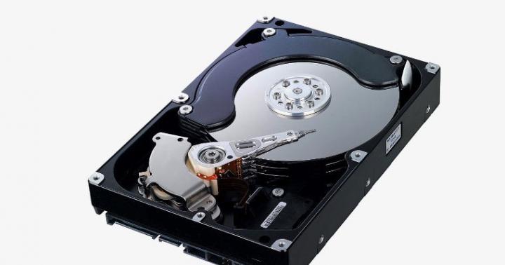 Quoi de mieux pour mettre un SSD ou un disque dur dans votre ordinateur ou ordinateur portable ?